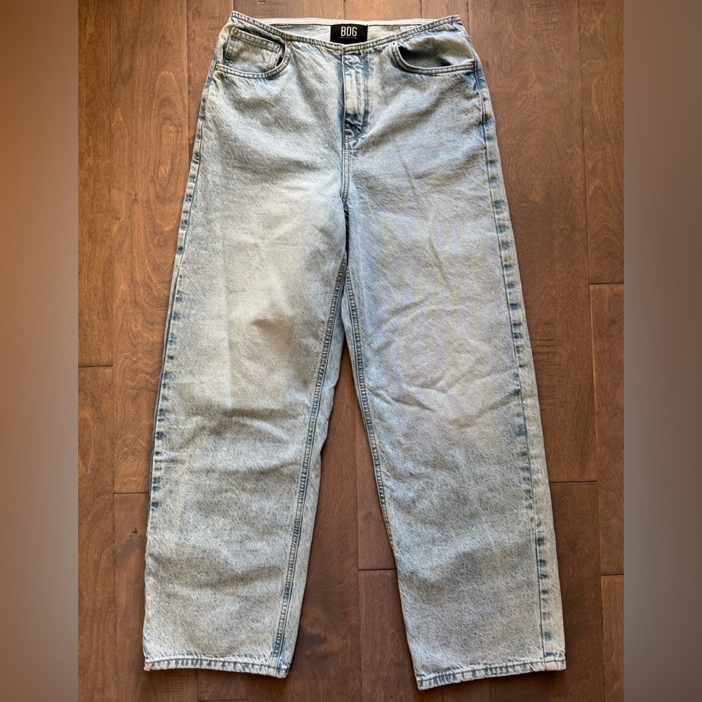 NWOT BDG Light Wash Cotton Jeans